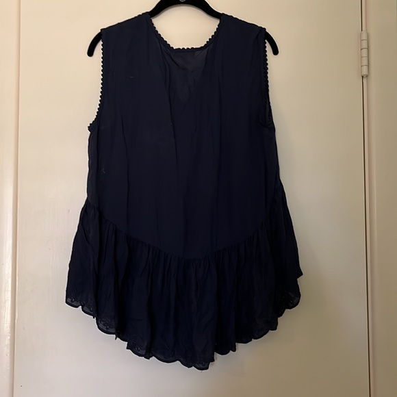 Max Studio Blue Top - Picture 3 of 3